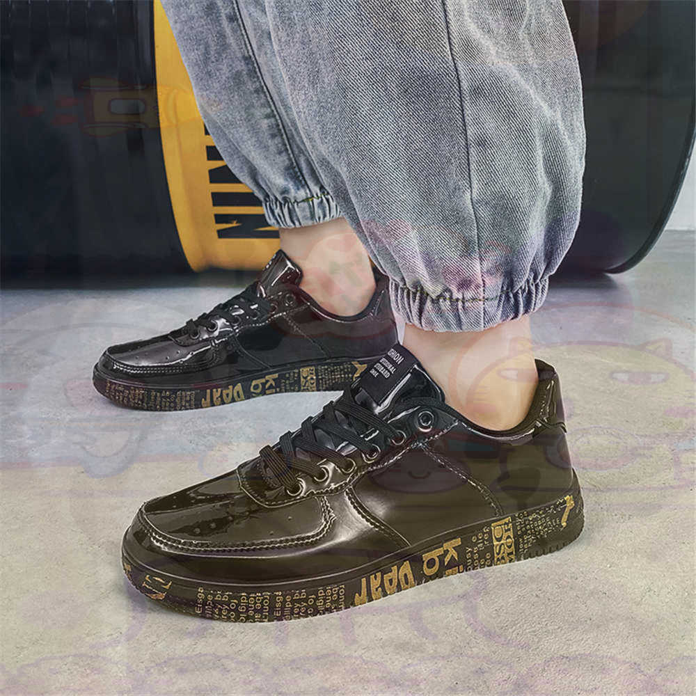 Round Foot Size 45 Sneakers Wh - Luxury Lifestyle Shorts 评论和价格